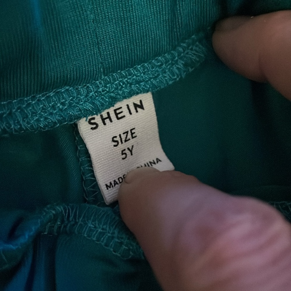 Change Short Set - Picture 6 of 7